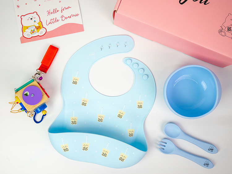 EAT PLAY FUN Gift Set - BFF Busy Cube